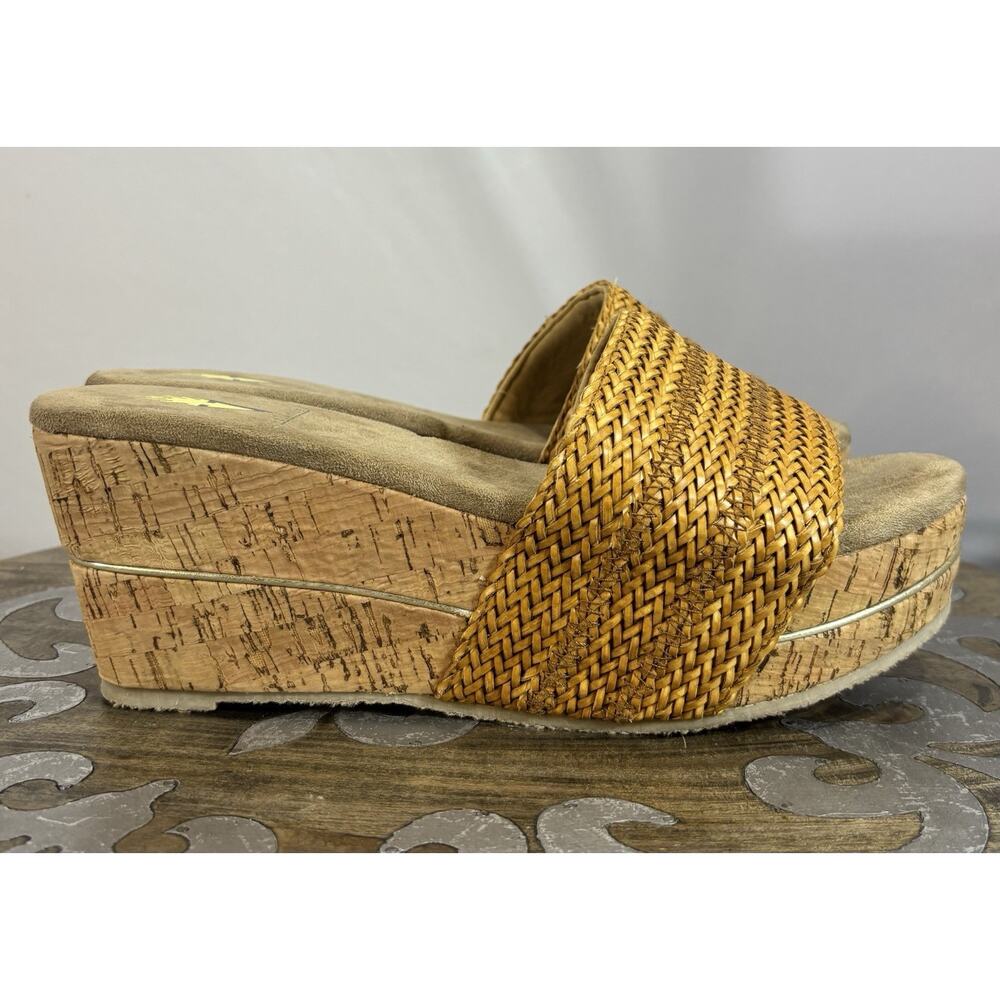 Volatile Shoes Women 9 Platform Wedge Sandals Coastal Chunky Beach Festival Boho - Picture 2 of 10